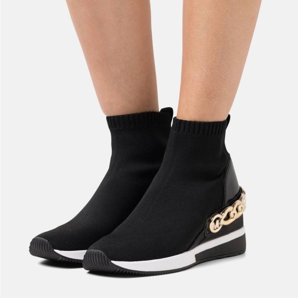 Pre-owned Women’s Shoes MICHAEL KORS Skyler GOLD CHAIN-detail sock boots.